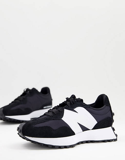 NEW BALANCE 327 “BLACK AND WHITE” SNEAKER