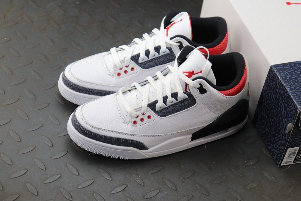 Nike Air Jordan 3 Retro SE Fire Red Denim