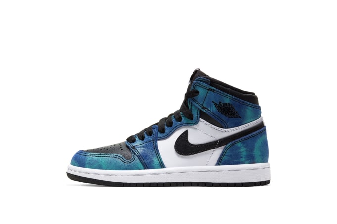 Nike Air Jordan 1 Retro "Tie Dye" Sneaker