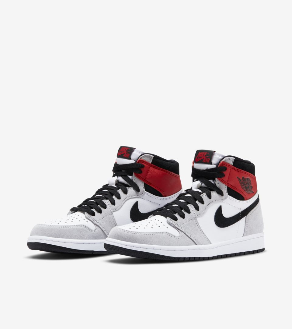 Nike Air Jordan 1 Retro "Grey and Red" Sneaker