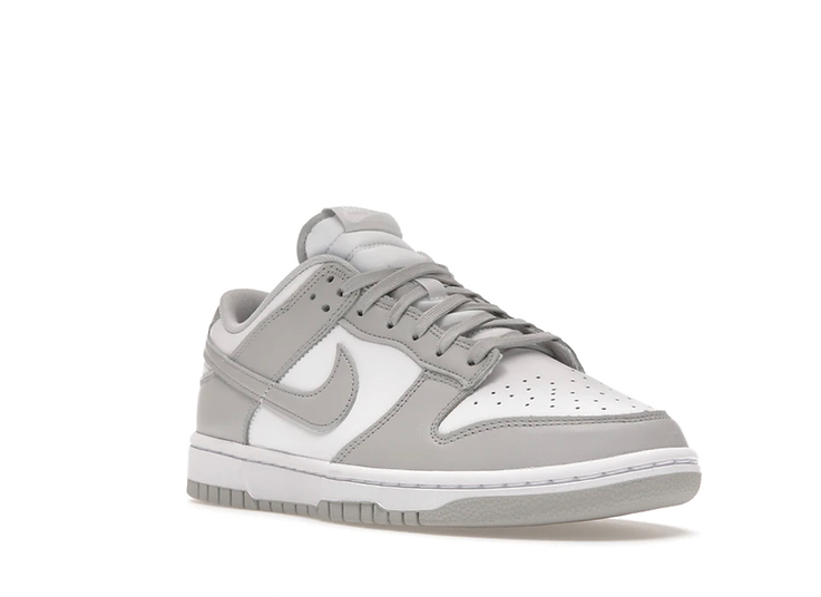 Nike Low Dunk "Grey Fog" Sneaker