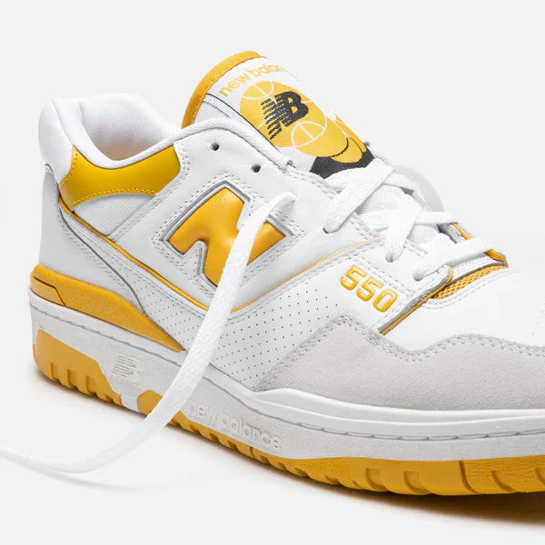 New Balance 550 Sea Salt - Varsity Gold